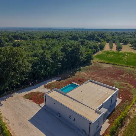 E&m Forest Retreat Svetvinčenat