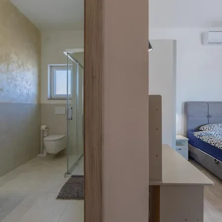 E&m Forest Retreat Villa *