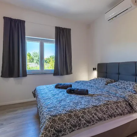 Villa E&m Forest Retreat