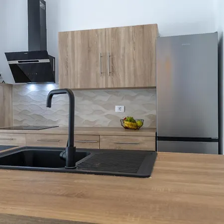 Villa E&m Forest Retreat *