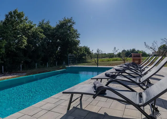 E&m Forest Retreat * Svetvinčenat