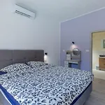 E&m Forest Retreat Villa Svetvinčenat